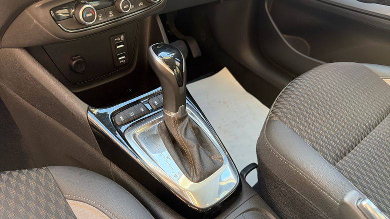 Vauxhall Crossland X 1.2T [130] Elite Nav 5dr [Start Stop] Auto Petrol Hatchback